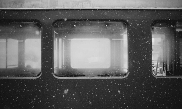 why can't i full screen my game marshock200 on pc